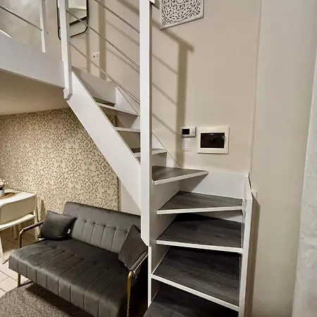 Domus Santa Caterina 아파트 *